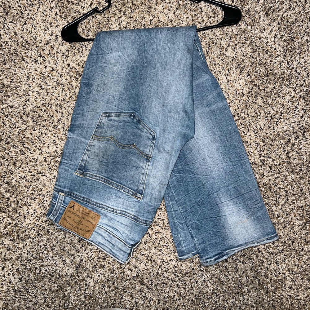 Men’s AE extreme flex jeans